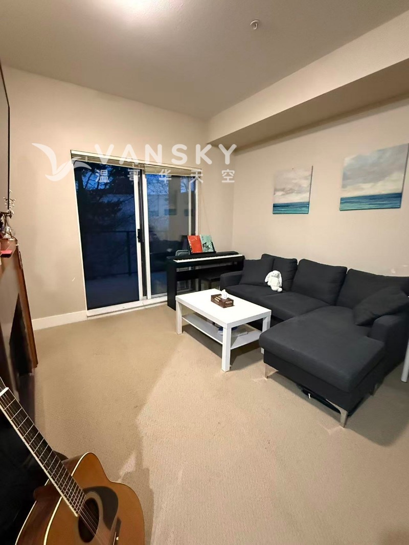 260120113841_Living room_2026.JPG